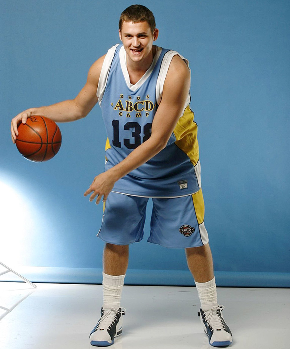 2006-Kevin-Love-015775530.jpg